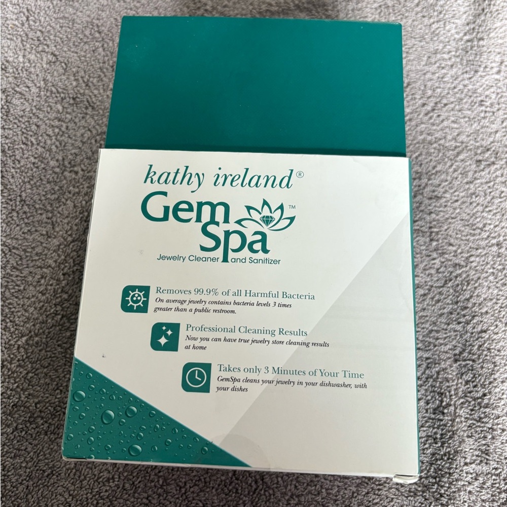 Kathy Ireland Gem Spa Jewelry Cleaner - Teal